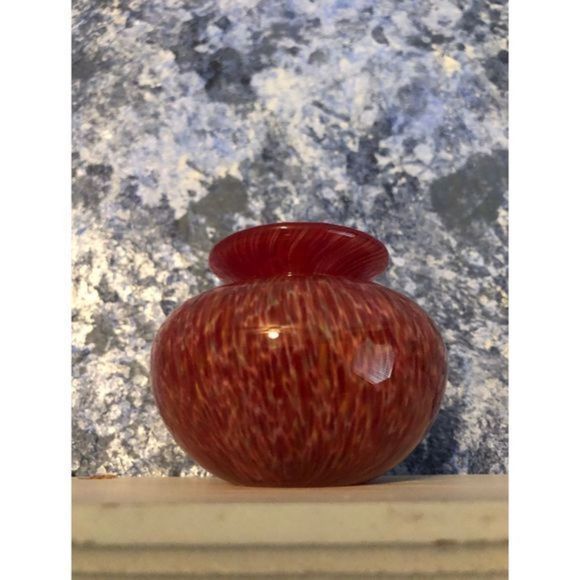 Vintage Art Glass Tiny Bud Vase Orange Red Swirl Hand Blown Glass 2" Decorative - Picture 10 of 10